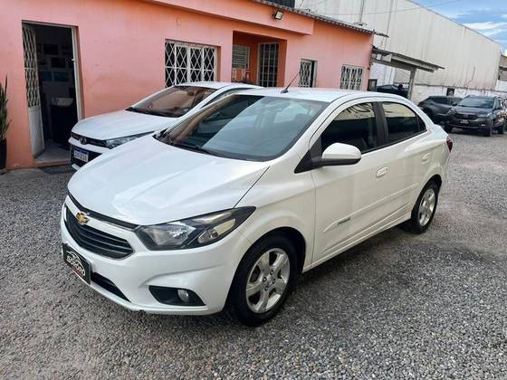 CHEVROLET PRISMA 1.4 MPFI LT 8V FLEX 4P MANUAL CHEVROLET PRISMA 1.4 MPFI LT 8V FLEX 4P MANUAL